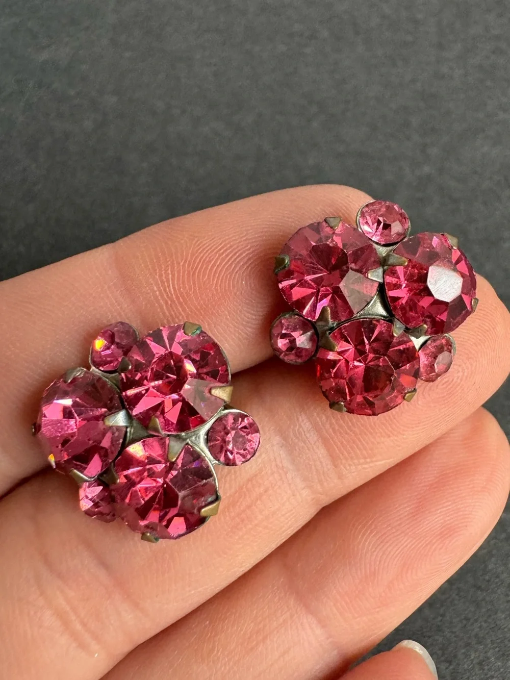 Vintage 1950s Pink Rhinestone Earrings Screw back